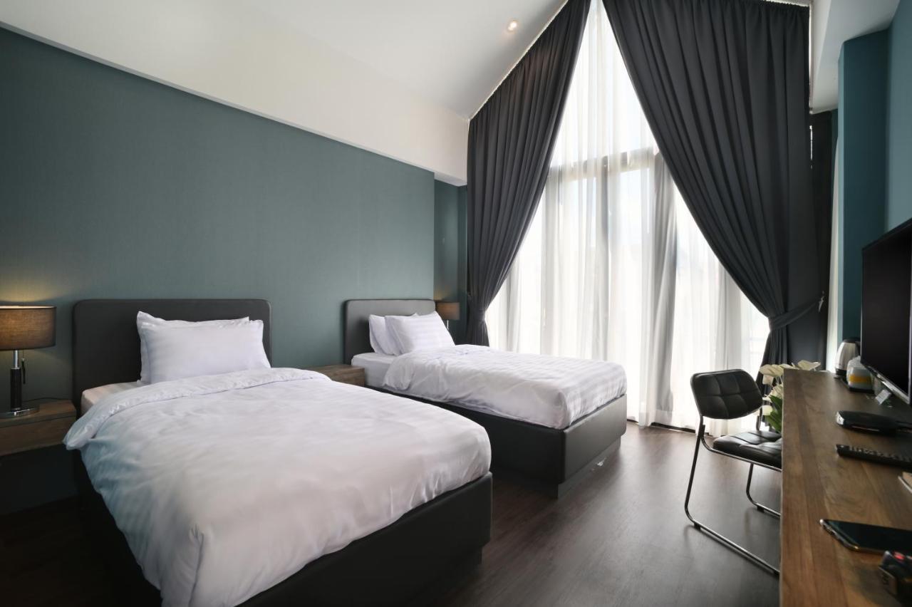 The Nichehome Waterside Living Чиангмай Екстериор снимка